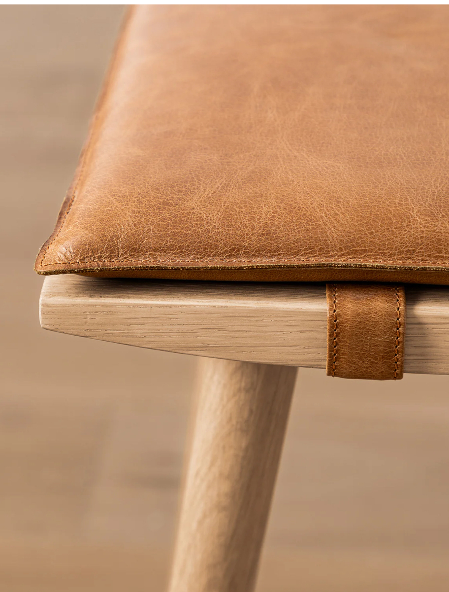 Habet Stool - Image 3