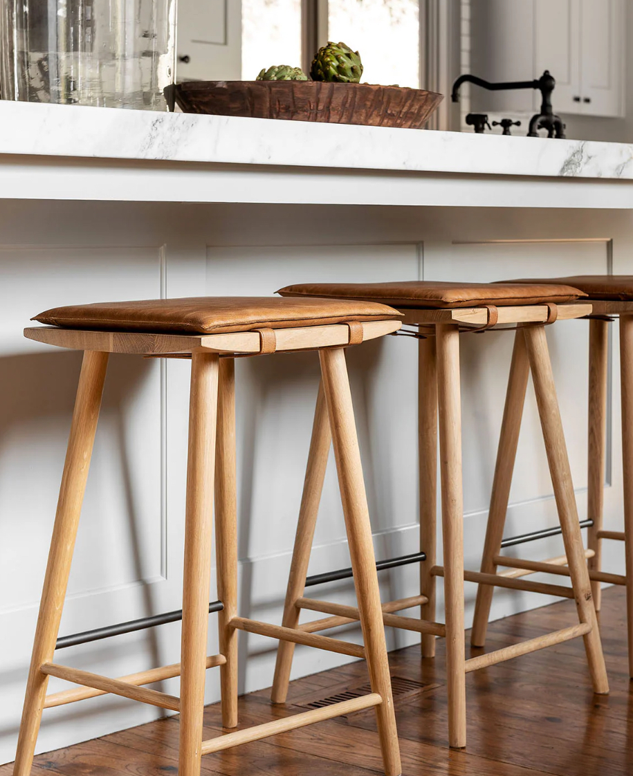 Habet Stool - Image 2
